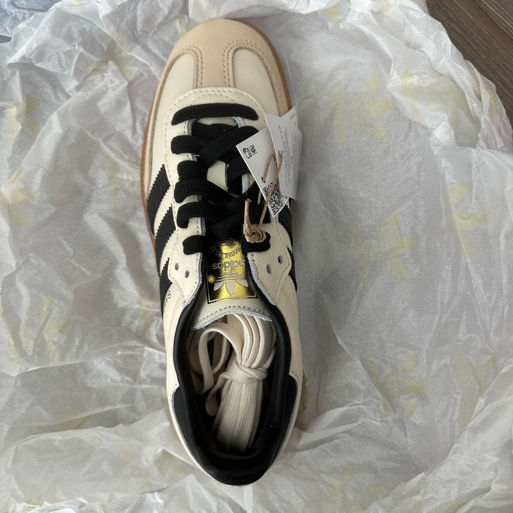 Adidas Cream and Black Sneakers with Gold Detail